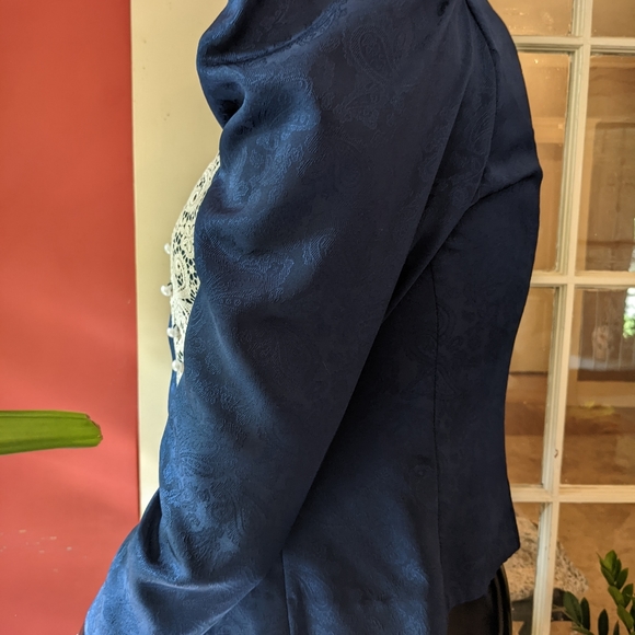 Vintage Neo-Victorian top - Picture 6 of 13